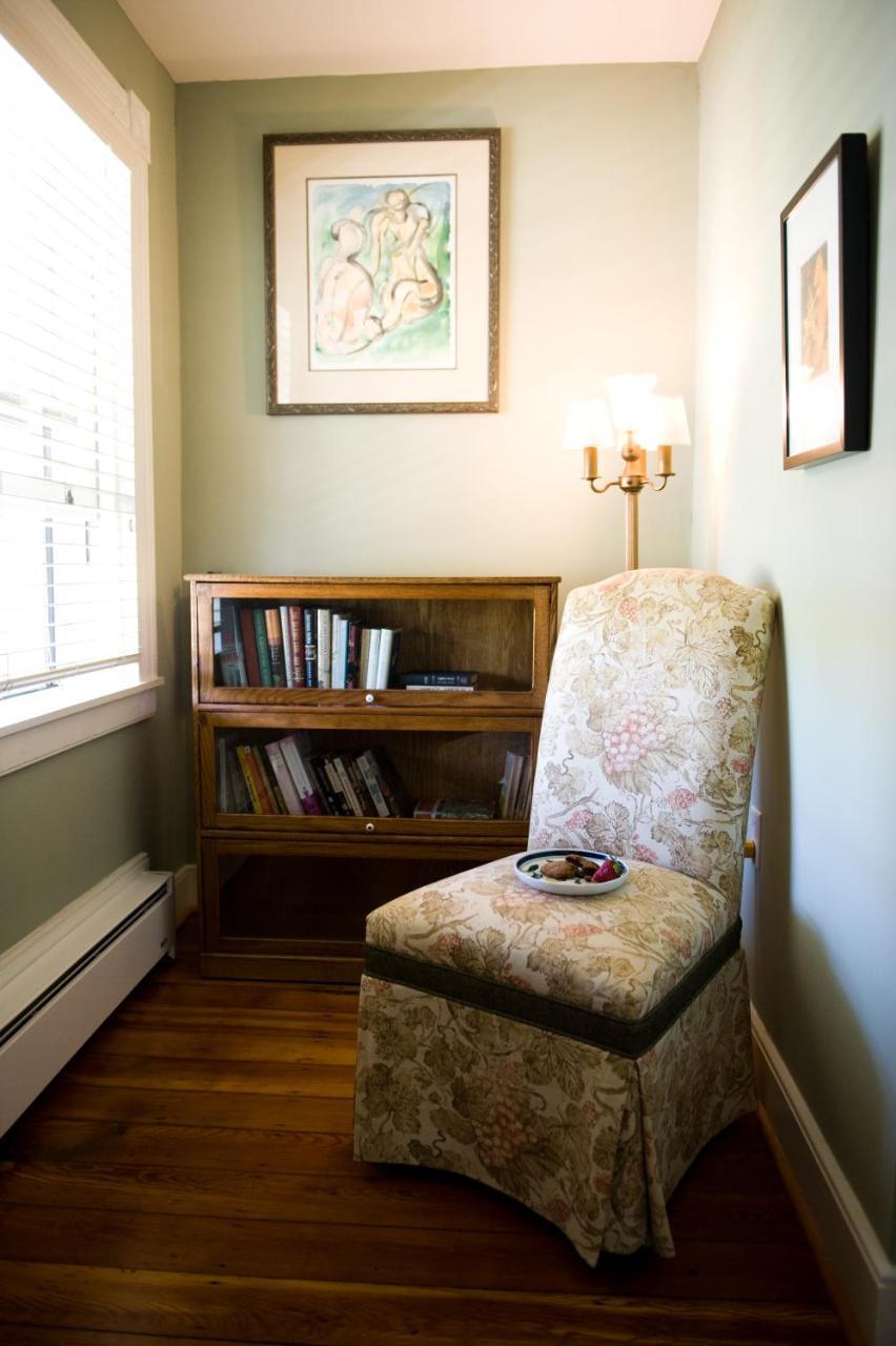 Bed and Breakfast Hopkins Ordinary Bed, Breakfast And Ale Works Sperryville Экстерьер фото