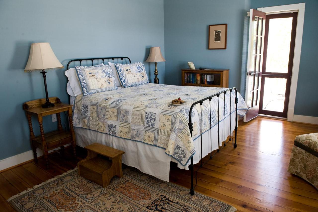 Bed and Breakfast Hopkins Ordinary Bed, Breakfast And Ale Works Sperryville Экстерьер фото
