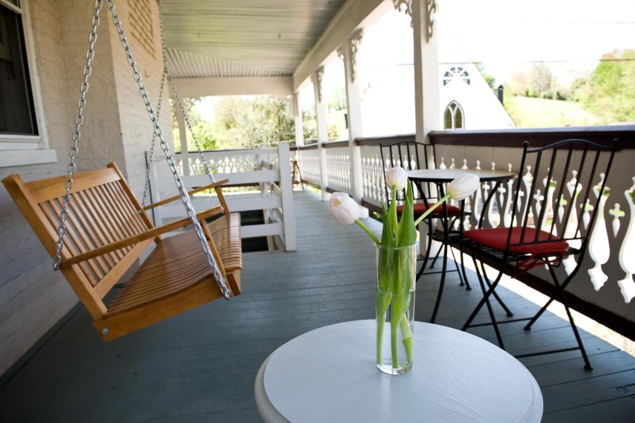 Bed and Breakfast Hopkins Ordinary Bed, Breakfast And Ale Works Sperryville Экстерьер фото